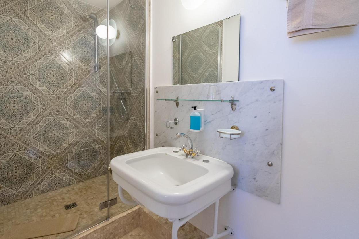 Romantisches Hotel Zur Post Brodenbach Bagian luar foto