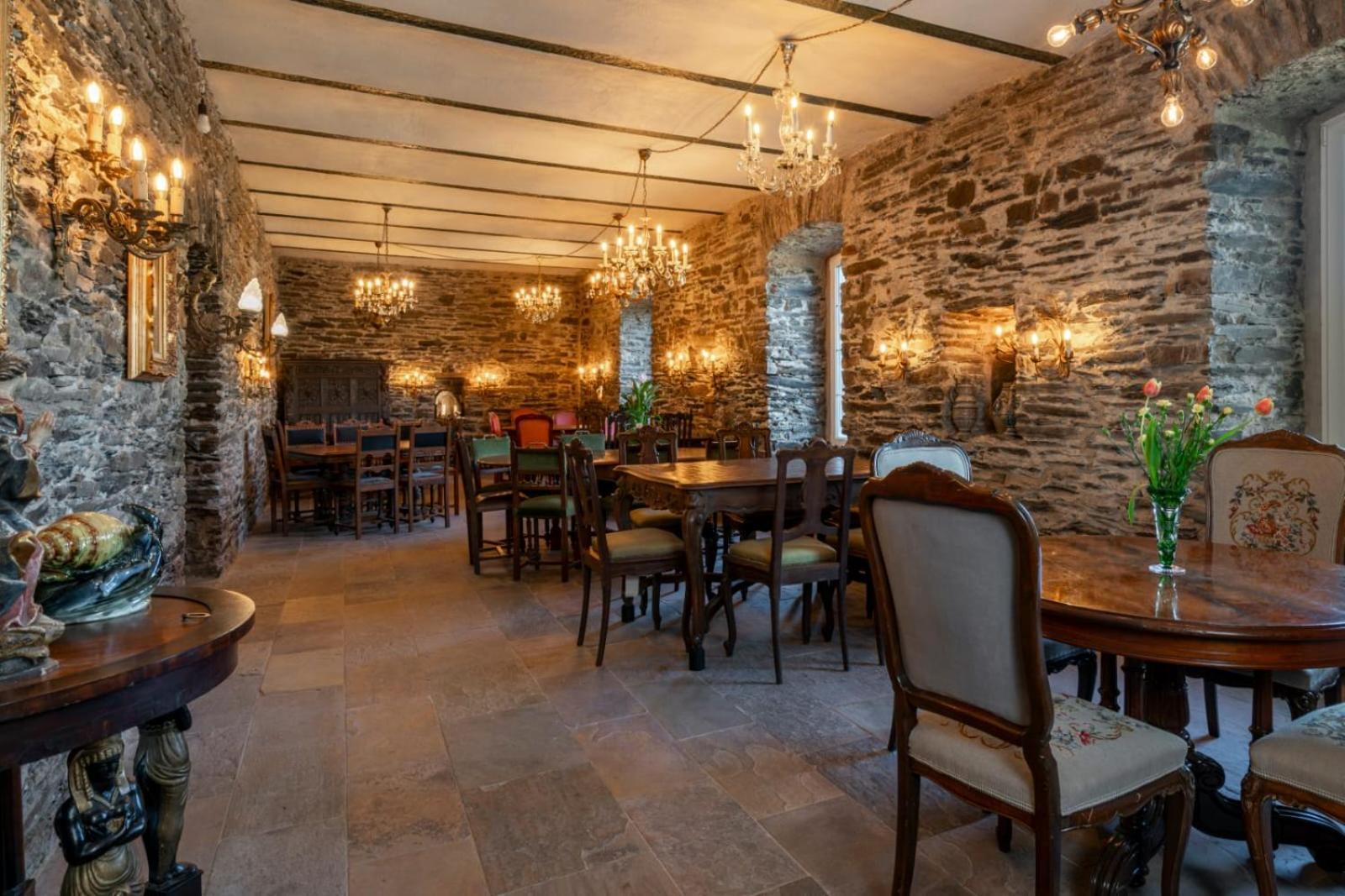 Romantisches Hotel Zur Post Brodenbach Bagian luar foto